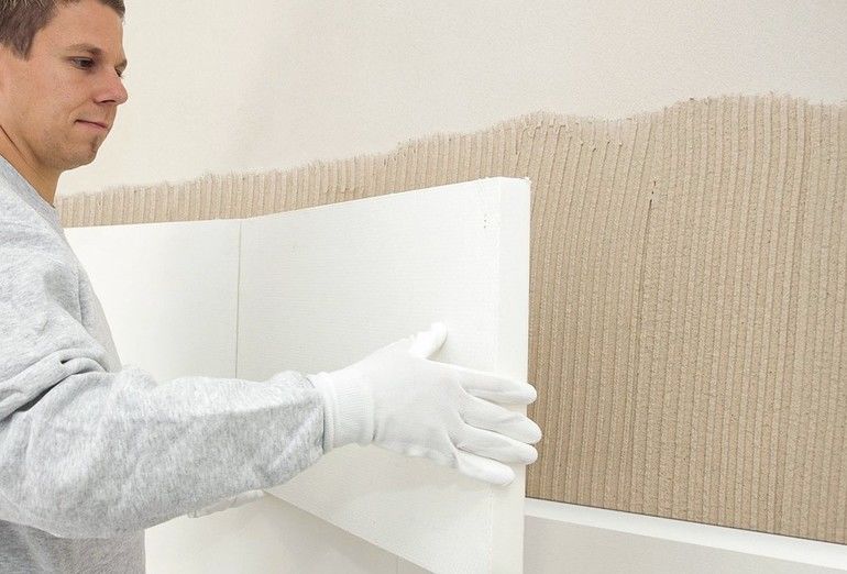 Aerogel-Platten werden beim Innenausbau genutzt. Auch der Dachausbau gerät immer weiter in den Fokus der Bauindustrie.